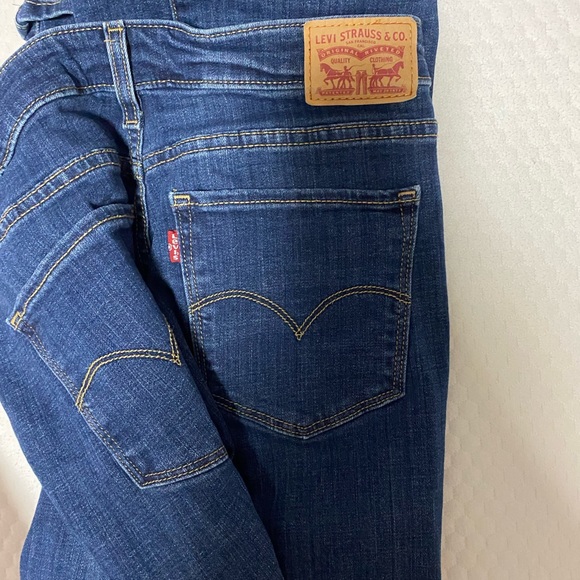 HIGH RISE BOOTCUT LEVI WOMENS JEANS - Picture 2 of 3